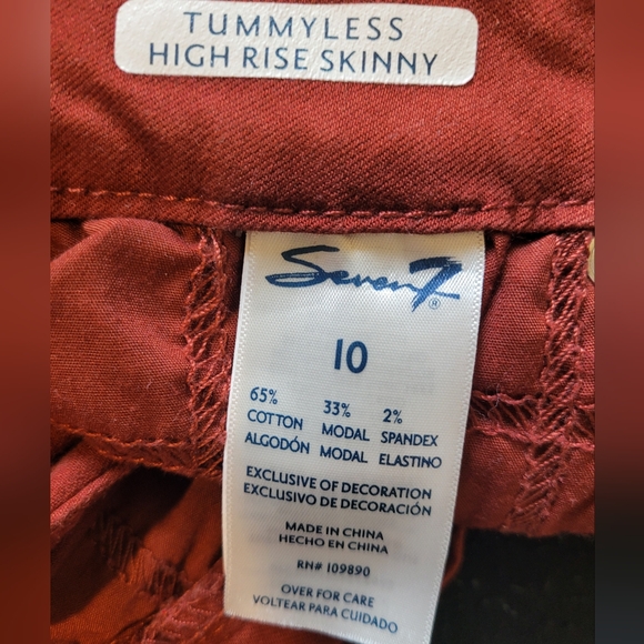 Seven7 colored Jeans - Picture 3 of 3